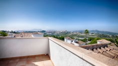 Lovely house in immaculate condition with panoramic views