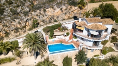 Super charming Spanish villa with amazing sea views