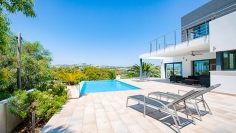 Beautiful contemporary villa with lovely sea views and 100% privacy