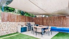 Beautiful contemporary villa with lovely sea views and 100% privacy