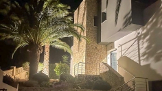 Beautiful contemporary villa with lovely sea views and 100% privacy