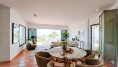 Super mooie Ibiza stijl villa met panoramisch zeezicht en 100% privacy in Moraira