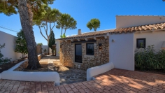 Superb Ibiza style villa in a lovely location in Moraira