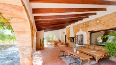 Costa Blanca's Hidden Gem: A Restored 200-Year-Old Finca surrounded by natural beauty