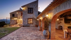 Unique luxury finca with sea and mountain views in one of the most beautiful spots of Moraira