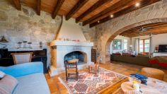 Unique luxury finca with sea and mountain views in one of the most beautiful spots of Moraira