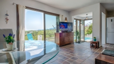Mooie Ibiza-stijl villa met spectaculair uitzicht in Altea