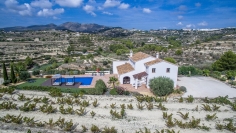 Awesome large modern finca with panoramic views of the mountains