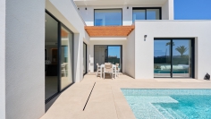 Luxury Modern Villas in a Prime Location with Exceptional Value