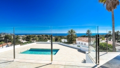 LARGE NEWLY BUILD VILLA CLOSE TO MORAIRA WITH EXCEPTIONAL SEA VIEWS