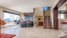 Extraordinary villa with magnificent sea views for very special price!!