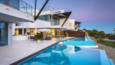 Ultra moderne design villa op toplocatie Marbella