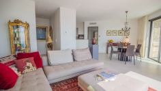 Gorgeous Modern Apartment with Spectacular Sea Views in Prime Location Near Beach and Marina