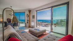 Schitterend modern appartement met super zeezicht op toplocatie vlakbij het strand en jachthaven