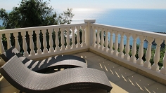 Very spacious villa with stunning sea views, ideal investment as holiday rental complex