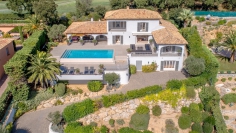 Spectaculair Neo Provencal villa offering the most amazing sea views