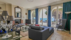 Stunning fully renovated seafront villa full of character with amazing sea views