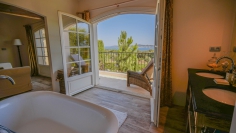 Absolute droomvilla van topkwaliteit met panoramisch uitzicht over de Golf van Saint Tropez