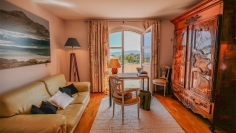 High end Provencal villa full of charm with amazing sea views in private estate