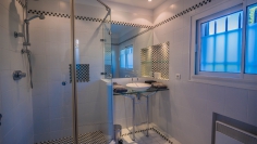 Luxurious 1930s Villa with Panoramic Sea Views in toplocation of Sainte-Maxime