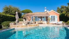 Super charmant Provencaals huis met uitzonderlijk panoramisch zeezicht - Buitenkans!