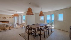 Volledig gerenoveerde villa met spectaculair uitzicht op de baai van Saint-Tropez