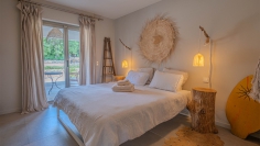 Bohemian-chic villa met zeezicht in Sainte-Maxime op loopafstand strand, jachthaven en centrum