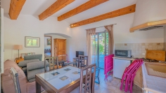 Karaktervolle villa op toplocatie met schitterend zeezicht en enorm potentieel - BUITENKANS!!!