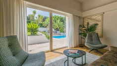 Buitenkans: modern Provencaalse villa op heerlijke locatie voor zeer scherpe prijs!
