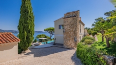 Exclusive villa with the most spectacular views over La Nartelle beach and the sea