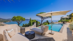 Exclusive villa with the most spectacular views over La Nartelle beach and the sea