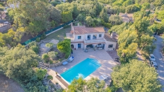Beautiful and spacious family villa a stone's throw from Port Grimaud and the beach