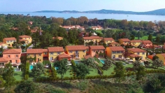 Lovely new build villas close to St.Tropez in private domain, walking distance from the beach 
