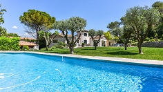 Charme en modern comfort in perfect familiehuis in Mougins