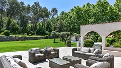 Charming family home in sought after location in Mougins