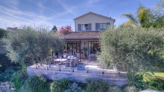 Beautiful villa with stunning views on St Paul de Vence