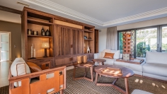 Schitterende moderne high end villa met prachtig zeezicht in dubbel beveiligd privé domein