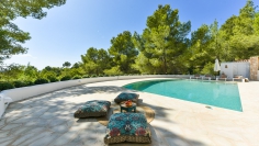 High quality charming Ibiza property with stunning sea and sunset views