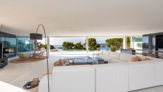 Spectaculaire designer villa met fenomenaal uitzicht op zee en de zonsondergangen