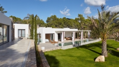 Beautiful modern Ibiza style villa close to the Cala Jondal beach