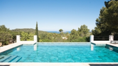 Absolutely stunning villa with rental license and spectaculair sea and sunset views in Cala Tarida