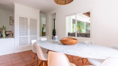 Super charmante Ibiza finca met verhuurlicentie, privacy en toplocatie tussen stad en strand