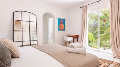 Super charmante Ibiza finca met verhuurlicentie, privacy en toplocatie tussen stad en strand