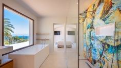 Stunning modern sea view villa with touristic rental license in Cap Martinet