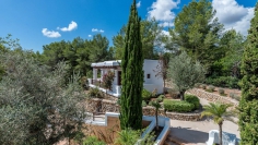 Lovely authentic renovated Ibiza finca with touristic rental license