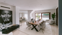 Luxury modern villa with lots of Privacy and Comfort, Close to the Beach and Ibiza Town
