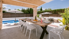 Luxury modern villa with lots of Privacy and Comfort, Close to the Beach and Ibiza Town