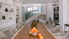 Luxury modern villa with lots of Privacy and Comfort, Close to the Beach and Ibiza Town