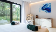 Volledig gerenoveerde zeer sfeervolle Ibiza villa met volwaardig apart gastenverblijf
