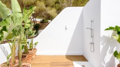 Schitterende Ibiza stijl villa met spectaculair zeezicht in Es Cubells